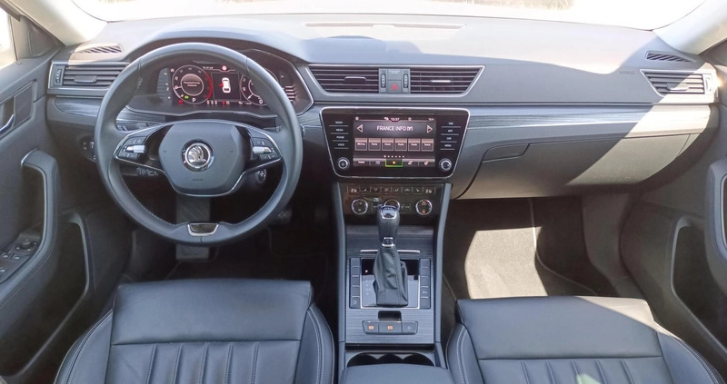 Skoda Superb cena 84900 przebieg: 185696, rok produkcji 2020 z Maszewo małe 352